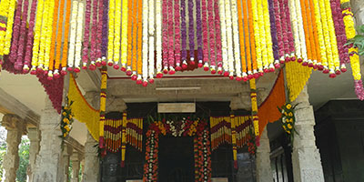 Sharadamba Pushpa Seva