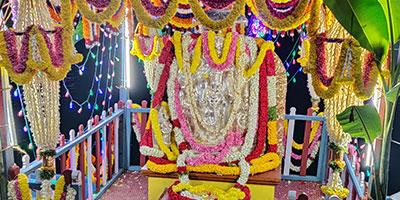 Sharadamba Pushpa Seva